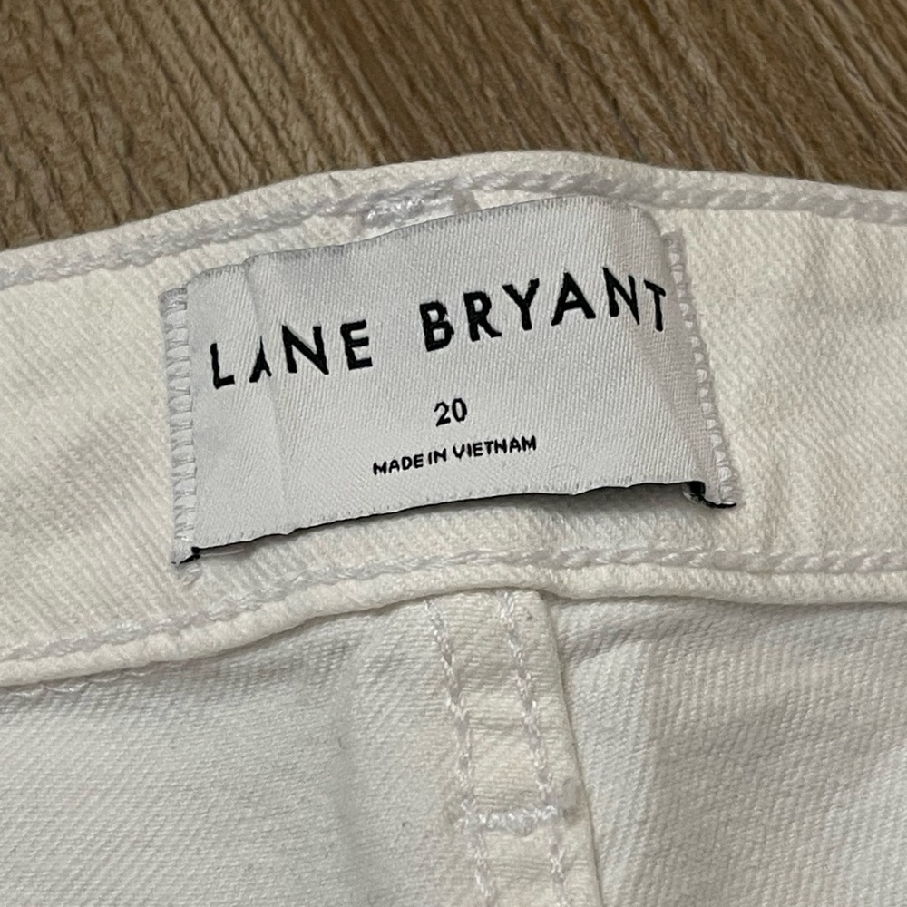 Lane Bryant Mid-rise Boyfriend Midi Short White Size 20 - Picture 2 of 8